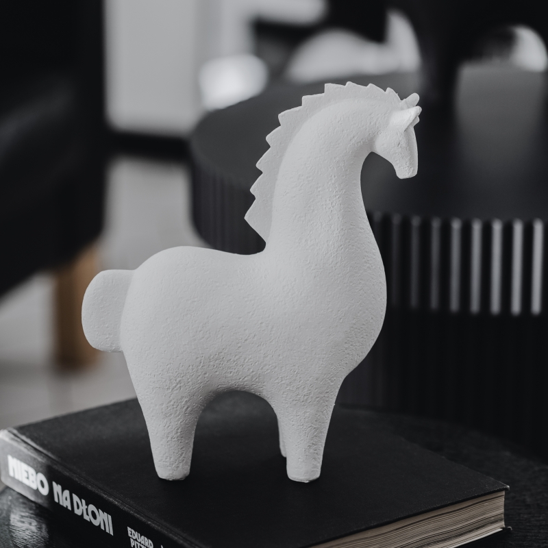KOHIO FIGURINE