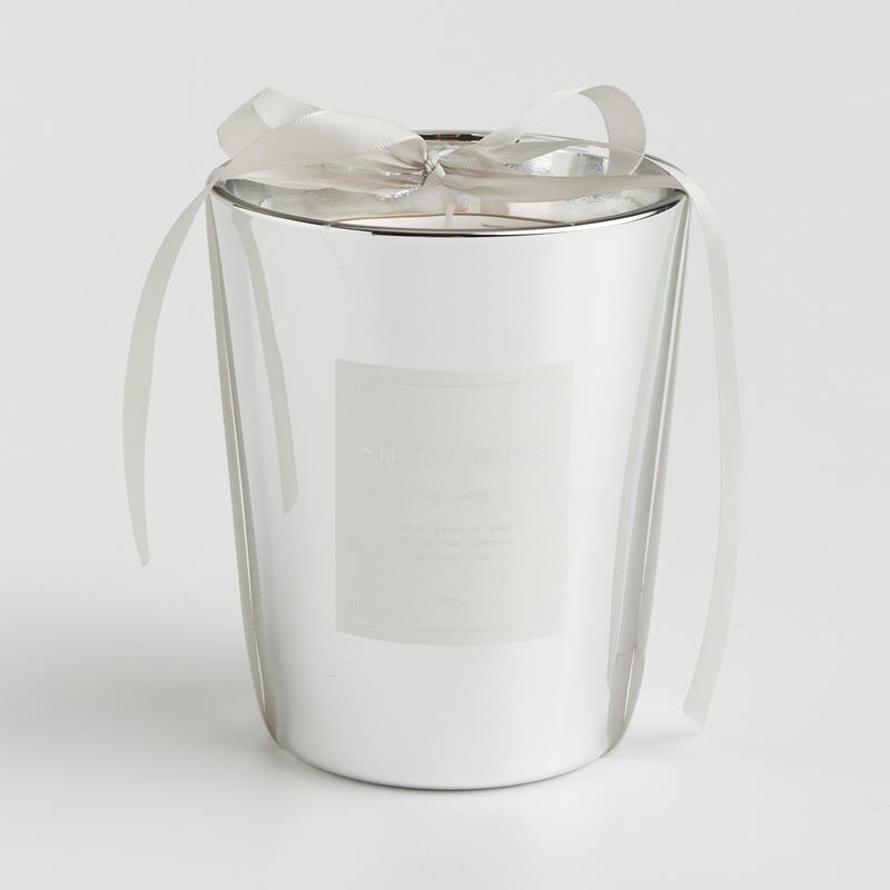 HUGI BOUGIE PARFUMEE 16cm