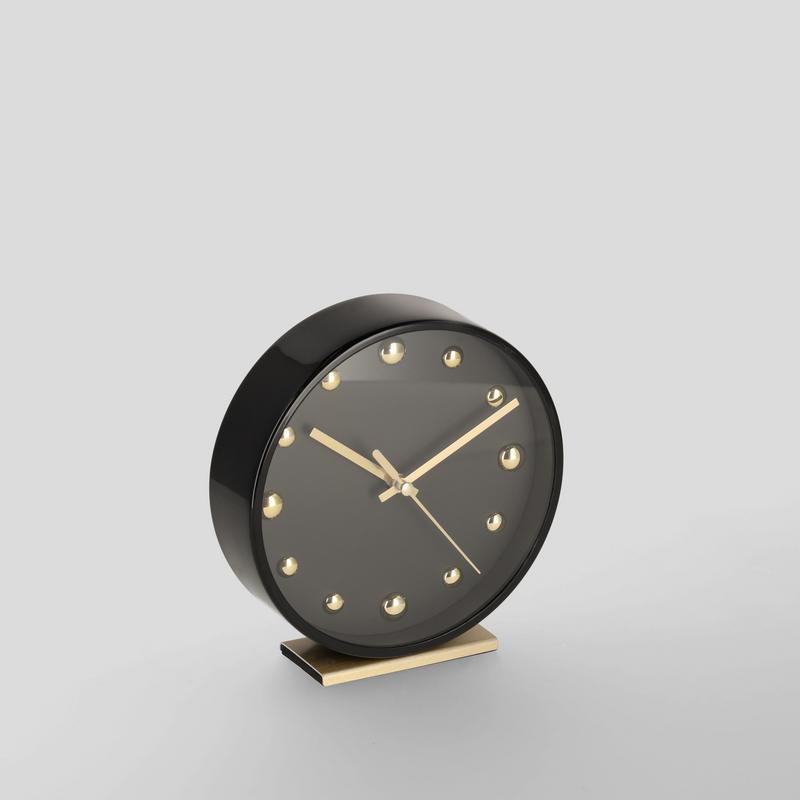LUXORIS HORLOGE A POSER